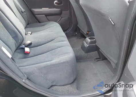 2010 Nissan Versa 1.8S z USA, uszkodzony, nr VIN 3N1BC1CP5AL378109